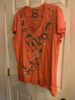Johnny Was Embroidered, V-Neck Orange T-Shirt, Size 2X, Vintage.